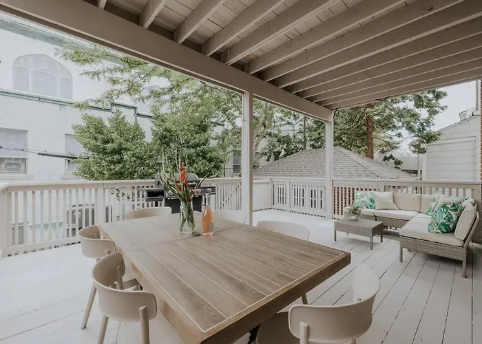 Sun, Sand, & Spacious - Family Friendly Condo